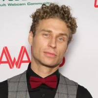 Майкл Вегас Michael Vegas
