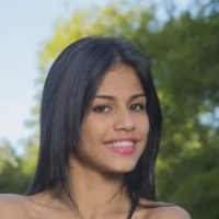 Денисс Гомес Denisse Gomez