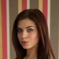 Эмили Майерс Emily Mayers