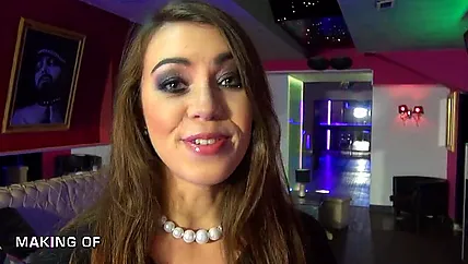 Как снимают порно в лучших мировых студиях смотрите в этом ролике