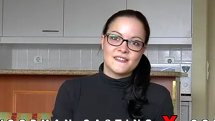 Баба оказалась на порно кинопробах чтобы показать манду