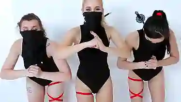 Порно с тремя бандитками Anastasia Knight, Elena Gilbert, Cameron Minx