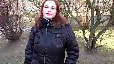 Порно виолончелистка ебется за деньги