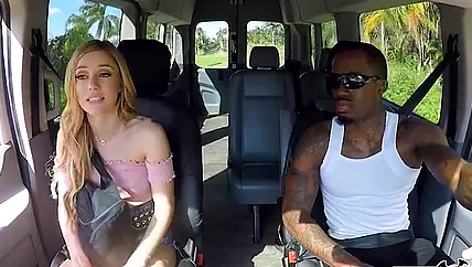 Порно сафари с межрасовым сексом
