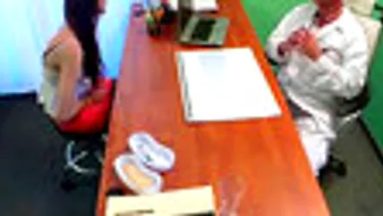 Парень кончил в пизду девушке, которая стонет от секса в дырочку