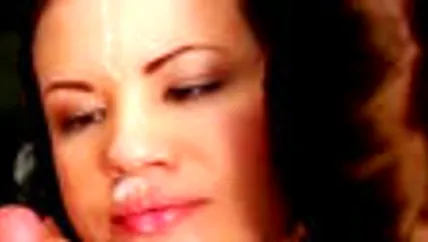 Студенческое порно на занятиях с молодыми сучками