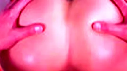 Секс с брюнеткой от первого лица, которая любит сосать глубоко