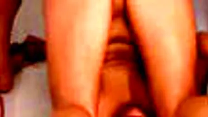 В тесноте да не в обиде решила пара и мутят анал порно на полу