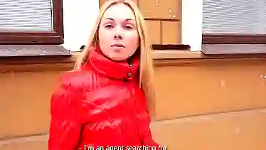 Русскую актрису пригласили на кастинг и кончили на лобок